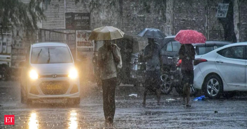 Delhi-NCR rain alert: National capital, Noida, Gurgaon, Ghaziabad to see rain, thunder and hail storm for – The Economic Times