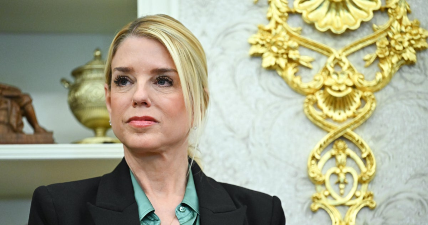 Pam Bondi to testify behind closed doors in House committee's Epstein probe today – CBS News