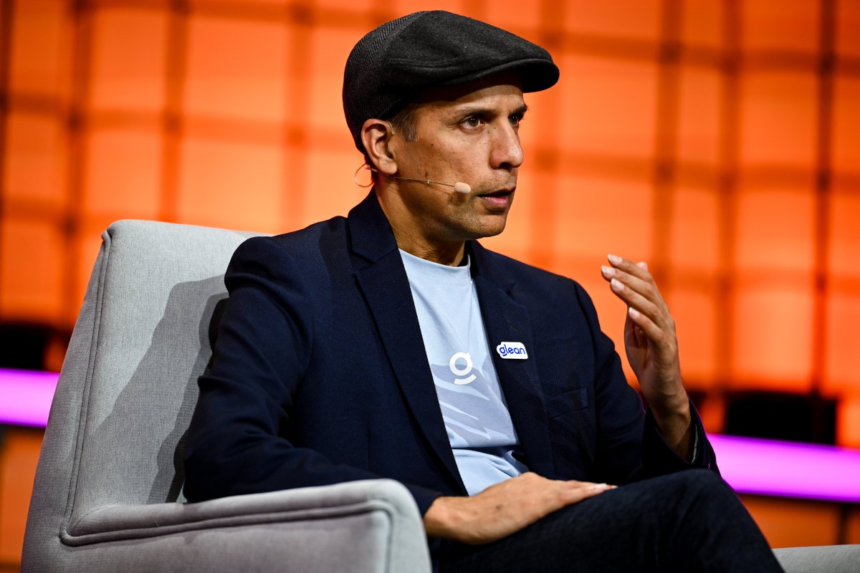 wp-header-logo-1615.png Glean’s top line crosses $300M as AI budget-cutting becomes its major selling point – TechCrunch