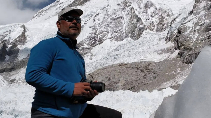 wp-header-logo-172.png Hyderabad techie’s body to remain on Everest as recovery costs hit Rs 90 lakh