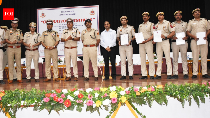 Delhi Police return 532 lost, stolen phones under Operation Vishwas – The Times of India
