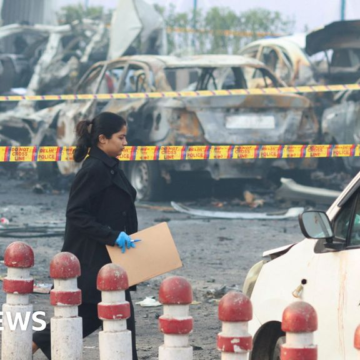 Red Fort explosion: Alleged car bomb attacker named by Indian investigators – BBC