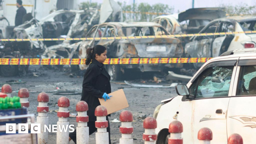 Red Fort explosion: Alleged car bomb attacker named by Indian investigators – BBC