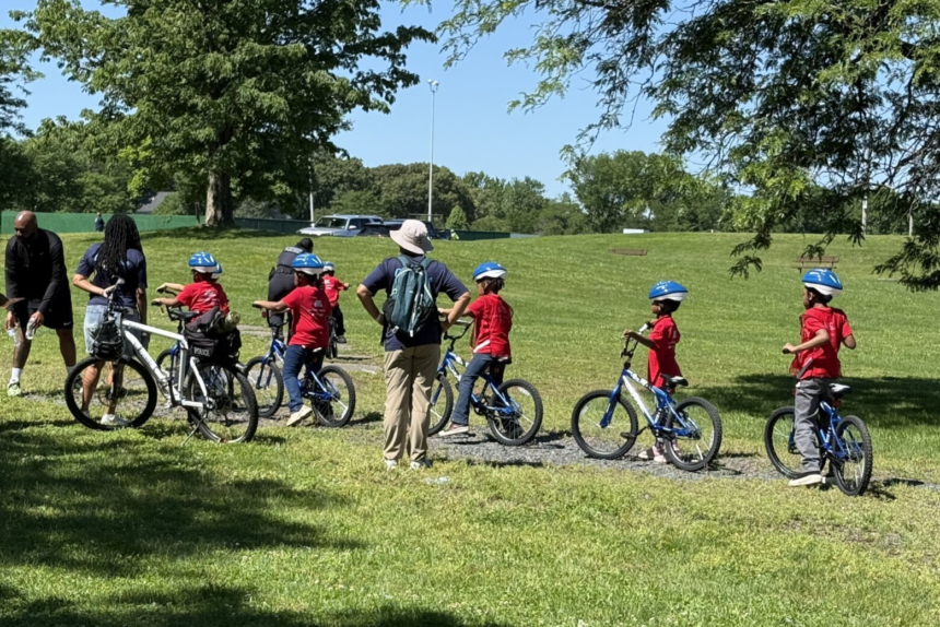 DC second graders ‘graduate’ with a new set of wheels – WTOP