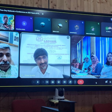 National e-Conference on 200 years of Hindi Journalism opens at UoL – The Earth News