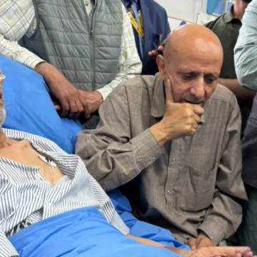 wp-header-logo-2252.png Father of Baramulla MP Engineer Rashid Airlifted to New Delhi for Advanced Treatment – Kashmir Life