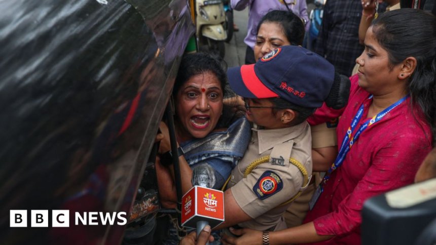 wp-header-logo-2311.png Maharashtra: Row over language turns violent in India's richest state – BBC