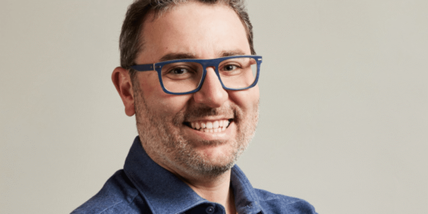 wp-header-logo-2479.png I worked with Steve Jobs at Apple, where every OS update killed startups. AI founders are about to face the same thing – Fortune