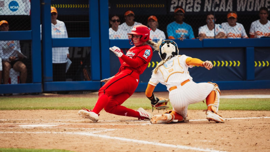 Tech falls in extra innings to Tennessee at WCWS – Texas Tech Red Raiders