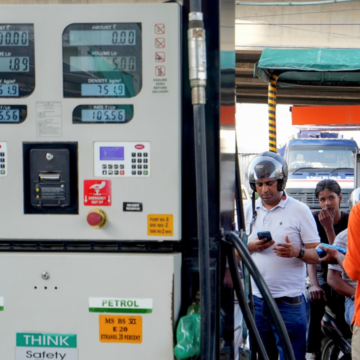 wp-header-logo-26.png 'Avoid panic purchase of petrol, diesel and LPG': Modi government makes big statement amid crisis rumours – India.Com