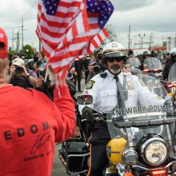 Dueling protests face off at New Jersey ICE detention center over detainee conditions – NBC News