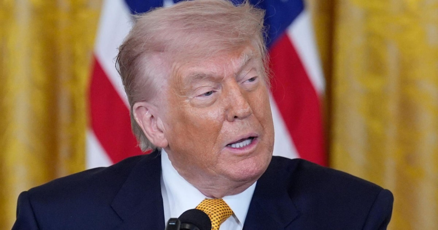 Path to ending Iran war unclear as Trump and White House give mixed messaging – CBS News