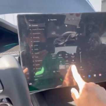wp-header-logo-2687.png Software update adds ability to tilt the display in new Model S – Not a Tesla App