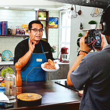 wp-header-logo-2790.png From Alwar’s Chinese carts to stardom: Chef Ajay Chopra’s story – The Indian Express