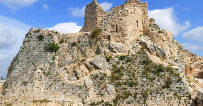 Israeli army captures strategic castle in Lebanon in deepest incursion into country in 26 years – 9News
