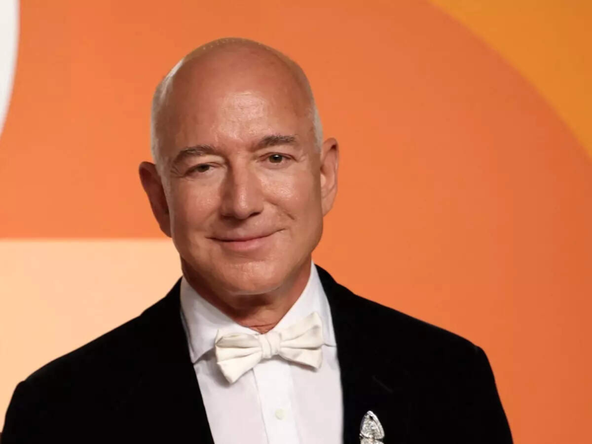 'Amazon would collapse if run like New York City': Jeff Bezos takes swipe at Mamdani