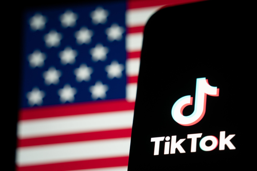 Small Business Tech News This Week: Uber, Starbucks, OpenAI, TikTok And 20 Great AI Tools – Forbes
