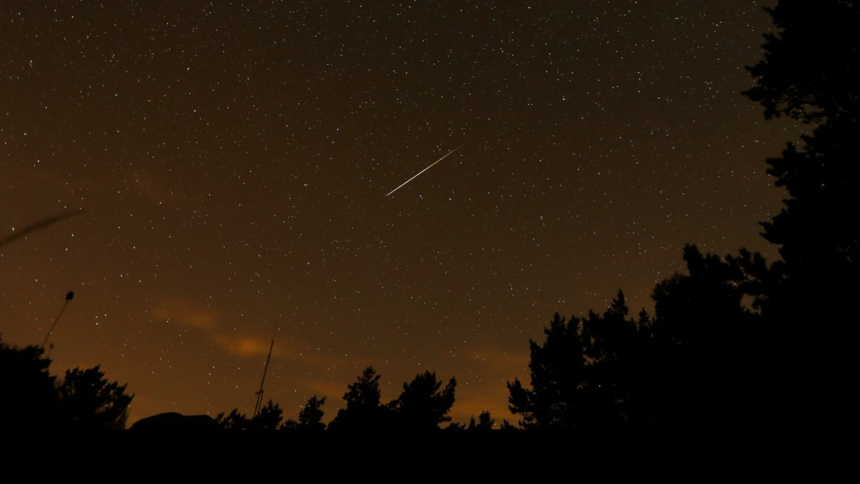 wp-header-logo-3119.png Mystery boom that shook New England was a 3-foot meteor, expert says – ABC10