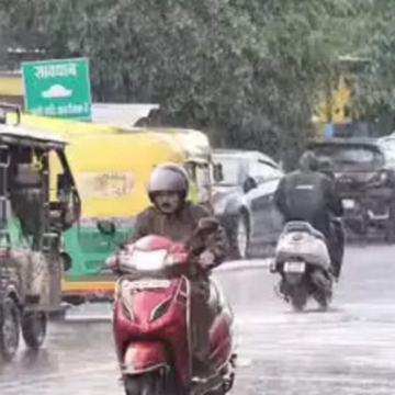 Weather Today: Yellow alert issued for Delhi-NCR, check IMD forecast for Kerala, West Bengal, J&K and othe – The Economic Times