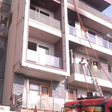 wp-header-logo-576.png Delhi Shahdara Fire: 9 killed in residential building blaze in east Delhi's Vivek Vihar – The Economic Times