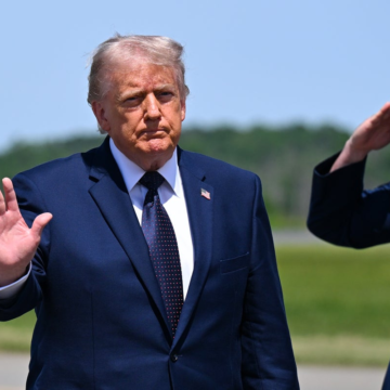Trump made time to visit with soldiers during recent trip to Walter Reed, just not any injured in Iran war: report – The Independent