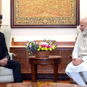 T.N. CM Vijay calls on PM Modi at New Delhi; discusses Mekedatu, fishermen issues – The Hindu