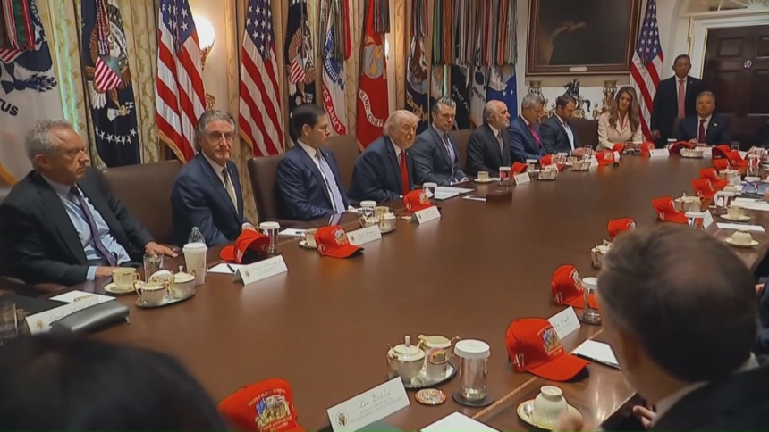 US, Iran carry out new strikes as Trump downplays political pressure – newscentermaine.com