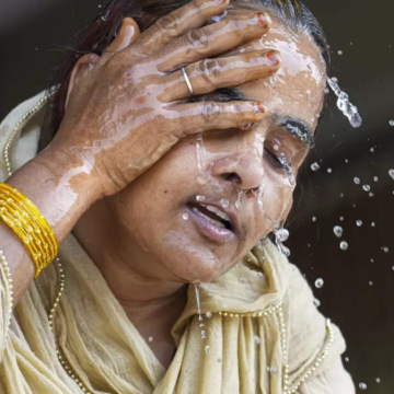 wp-header-logo-770.png Lack of access to water, shelter at Delhi govt hospitals amid heatwave: Report – The Economic Times