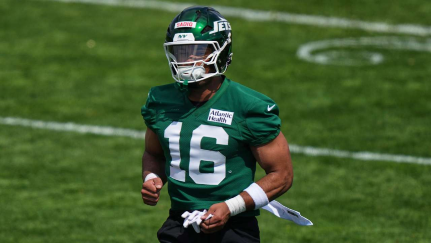 NFL news roundup: Jets rookie TE Kenyon Sadiq underwent 'minor procedure' for hernia injury – NFL.com