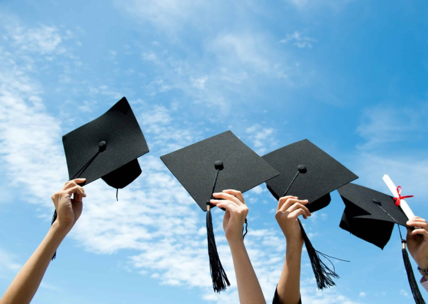 wp-header-logo-887.png AI is reshaping entry-level hiring. Where will new grads go? – HR Executive