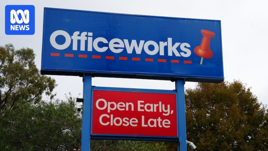 Officeworks to offshore hundreds of jobs in search for white-collar workers – Australian Broadcasting Corporation
