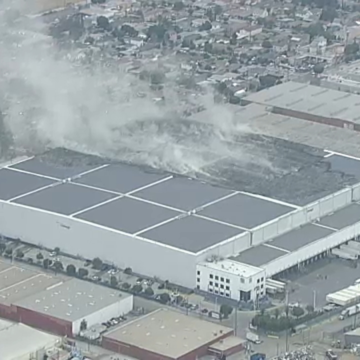 Massive fire at warehouse in Boyle Heights triggers shelter-in-place orders, rare helicopter drops – ABC7 Los Angeles