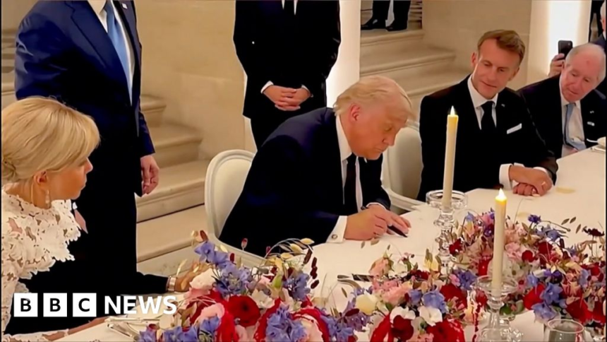 Moment Trump signs US-Iran agreement at Palace of Versailles – BBC