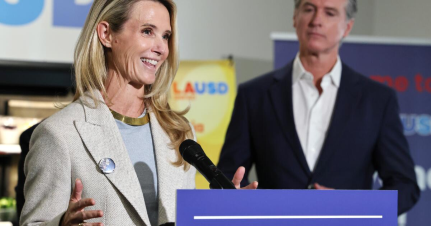 wp-header-logo-123.png Commentary: Trump goes after Newsom's wife? Unsurprising, but also a new level of authoritarianism – Los Angeles Times