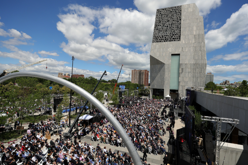 Watch Live: Obama Presidential Center's star-studded grand opening ceremony – NBC 5 Chicago