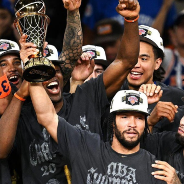 wp-header-logo-1426.png The Knicks snapped their 53-year title drought. For the NYC area's other teams, the anguish continues. – CBS News
