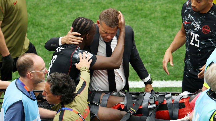 Distressing scenes as World Cup star stretchered off with devastating injury – The Mirror