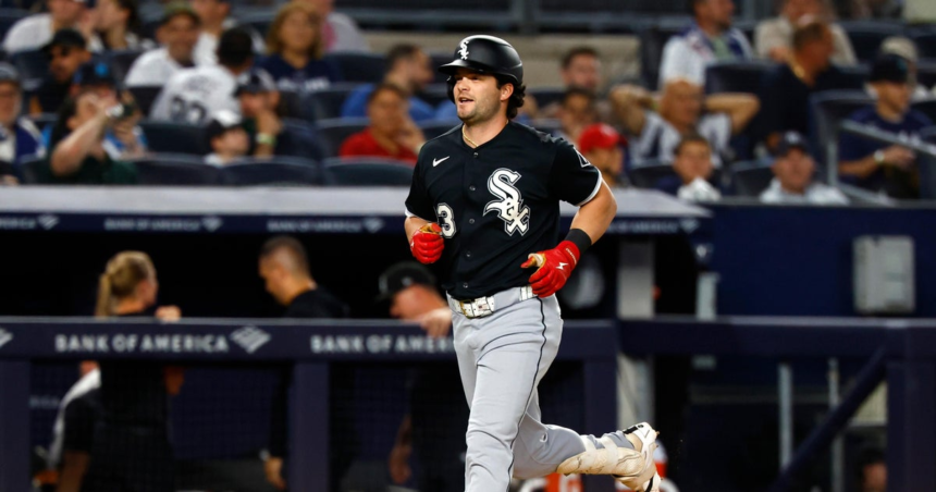 White Sox stop 9-game skid in Bronx with 5-1 win over Yanks – CBS News