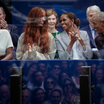 Obamas hope presidential center in Chicago will be a ‘beacon of hope’ for democracy – Chicago Tribune