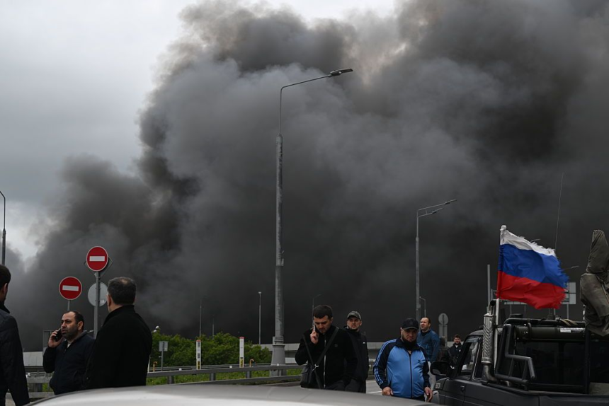 Ukraine war latest: Kyiv targets Moscow for second day in a row following record drone assault – The Kyiv Independent