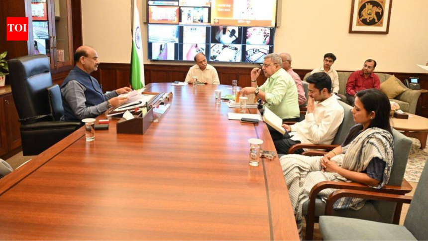 wp-header-logo-1939.png 'Hope Speaker gives us justice': Abhishek Banerjee files disqualification pleas against rebel MPs – The Times of India