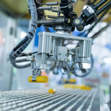Eaton vs. Rockwell Automation: Which Industrial Tech Stock Leads? – Zacks Investment Research