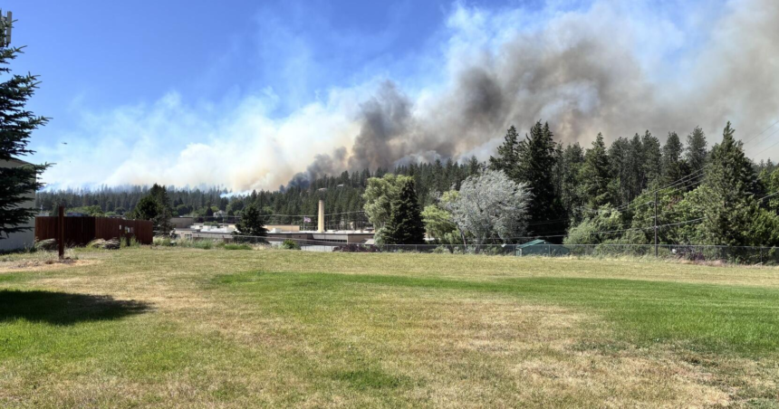 Structures lost in wildfire near Spokane Valley, evacuation ordered for thousands – KXLY.com
