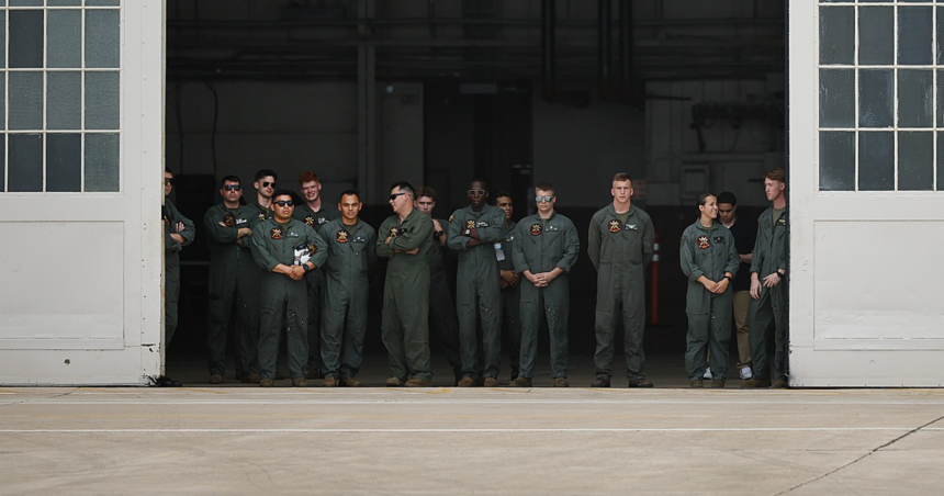 Flu sickens scores of troops at Air Force base after Pentagon ends vaccine requirement – NBC News