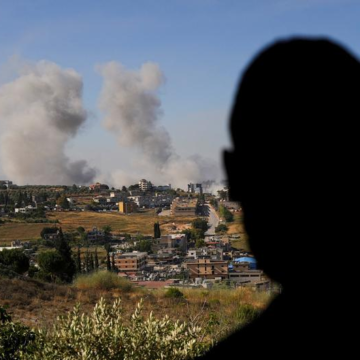 Israel's new clashes with Hezbollah loom over US-Iran deal – DW.com