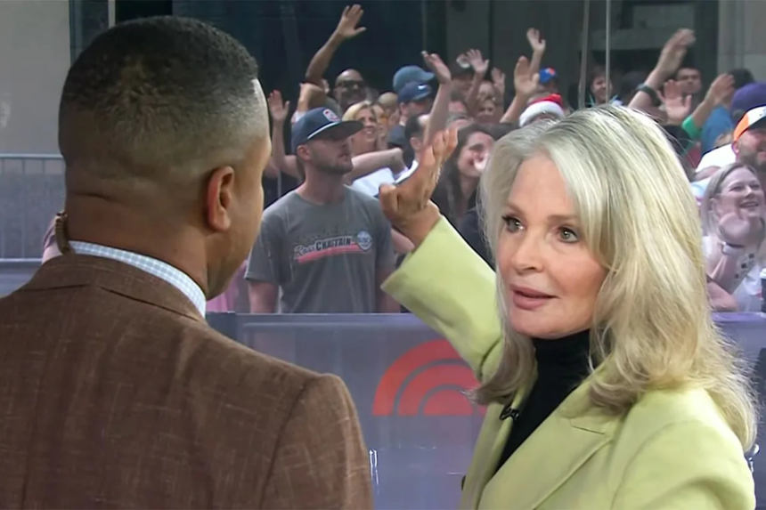 Deidre Hall Slaps Craig Melvin During Live Interview on the "Today "Show – Yahoo News UK