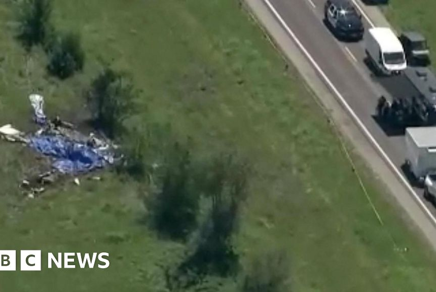 wp-header-logo-238.png 'They didn't have time to jump' – Witnesses recall Missouri skydiving plane crash – BBC
