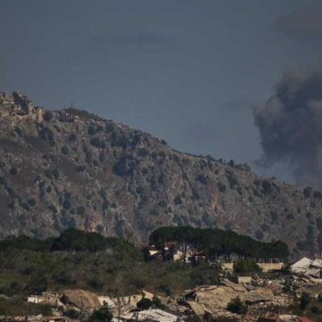 US-Iran peace talks delayed, Israel-Hezbollah ceasefire announced – KCRA