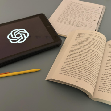 NT reconsiders AI’s place in English classes – New Trier News