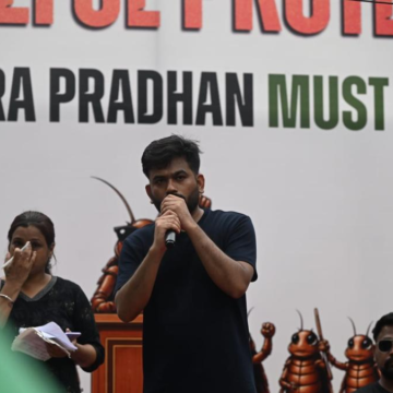 Cockroach Janta Party protest updates| Protest continues overnight; Dipke requests Delhiites to join protest on Sunday – The Hindu